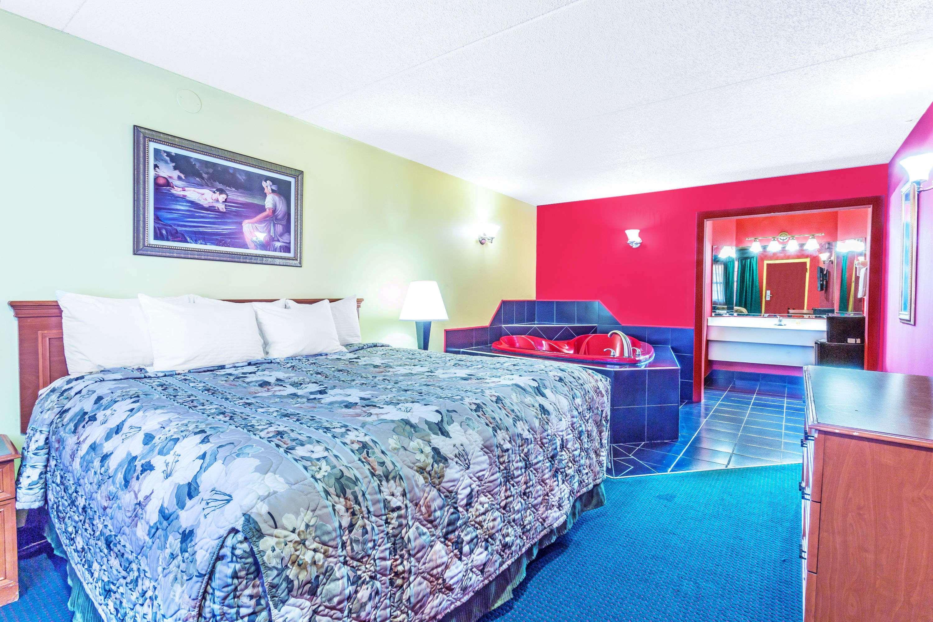 Econo Lodge Richmond-North Chesterfield Exteriör bild