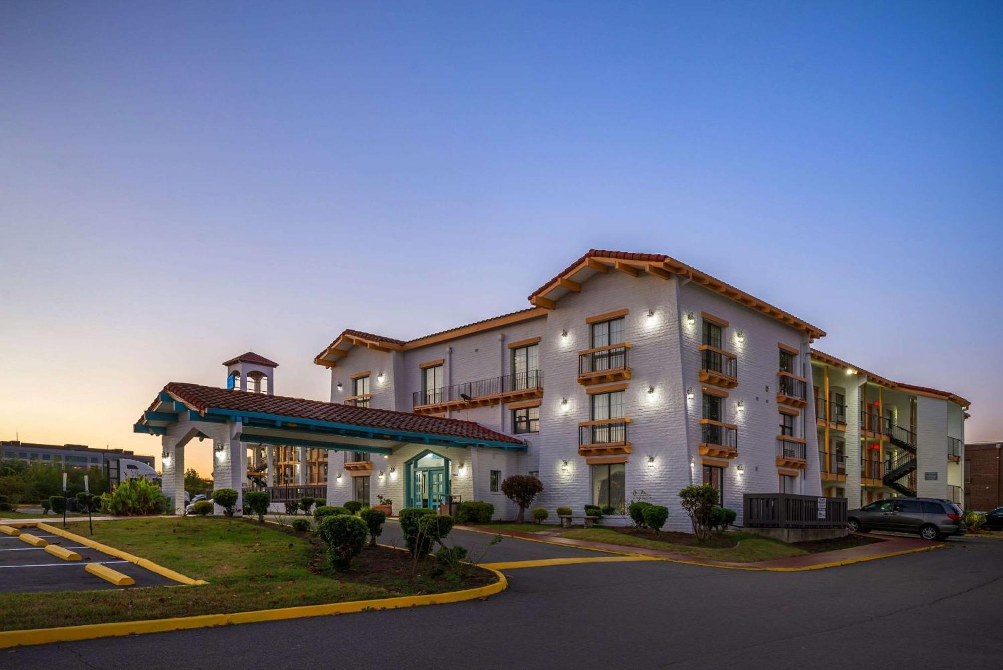 Econo Lodge Richmond-North Chesterfield Exteriör bild
