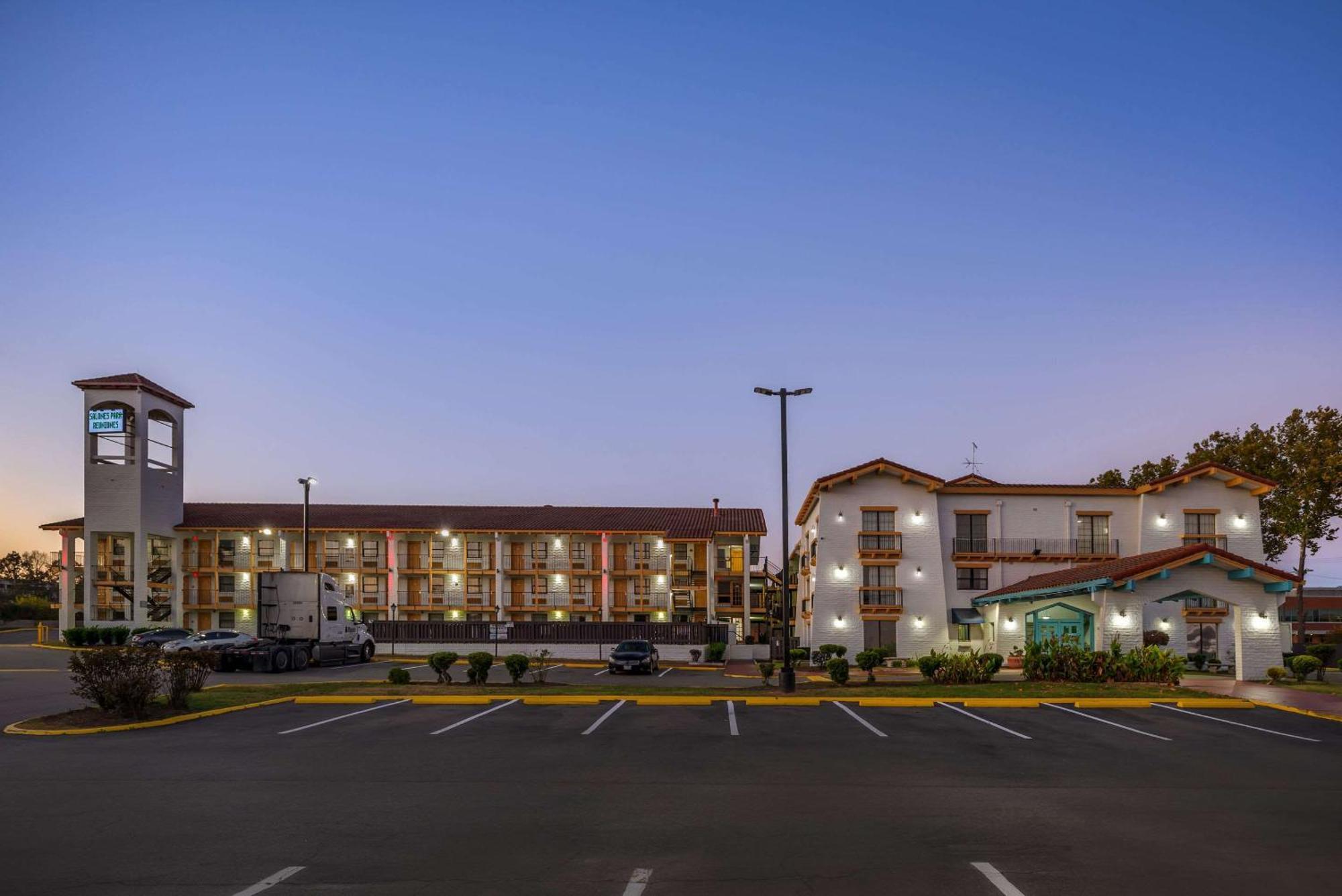 Econo Lodge Richmond-North Chesterfield Exteriör bild